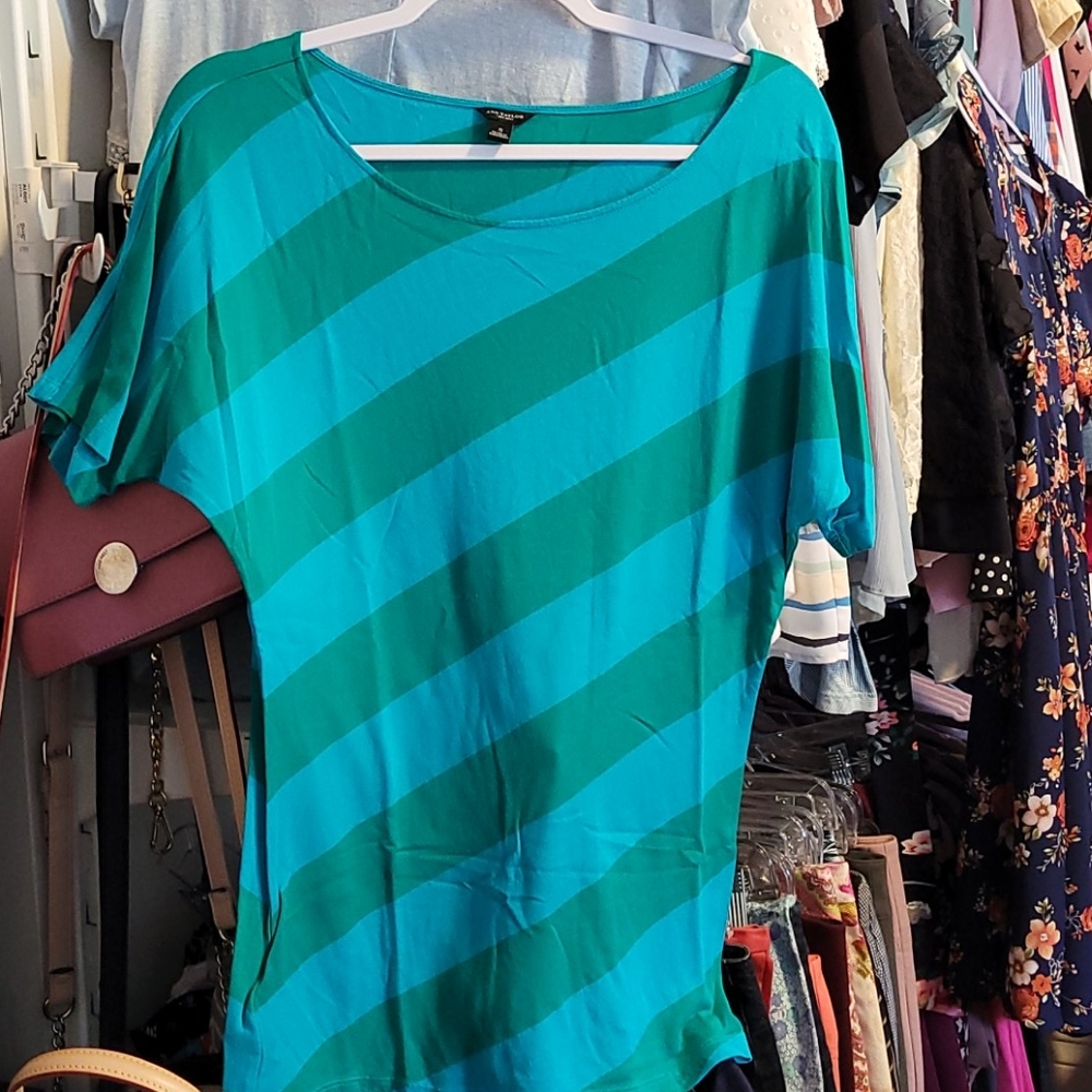 Ann Taylor blouse small